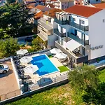 Sunny Sky - Pool & Parking - * Βόντιτσε