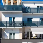Sunny Sky - Pool & Parking - *