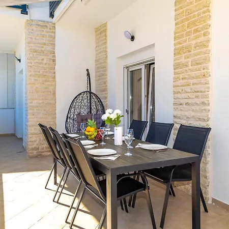 Appartement Sunny Sky - Pool & Parking - Vodice