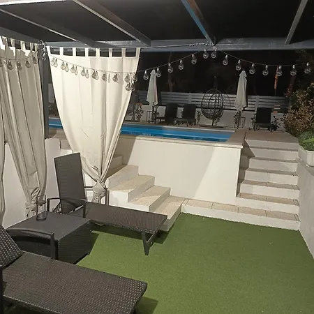 Sunny Sky - Pool & Parking - Vodice