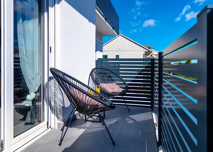 Sunny Sky - Pool & Parking - *