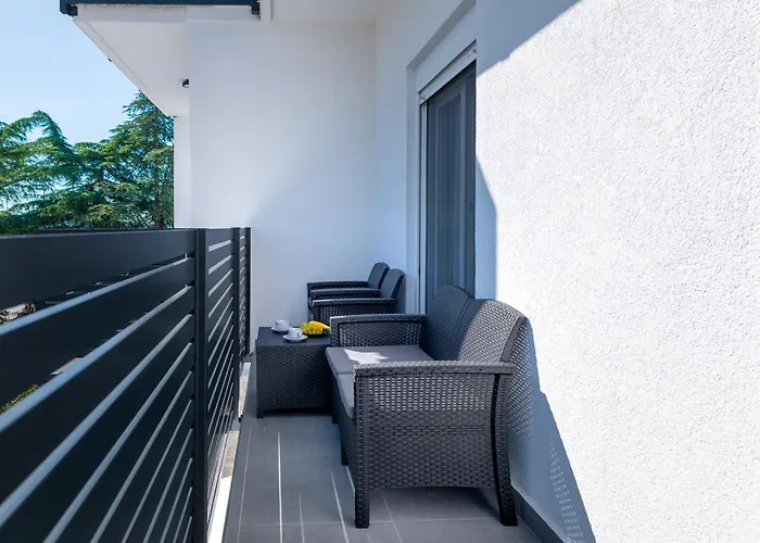 Sunny Sky - Pool & Parking - *