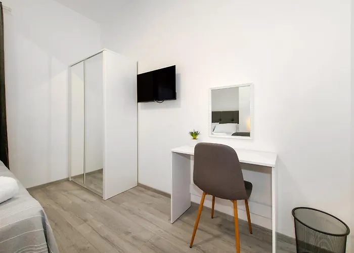 Sunny Sky - Pool & Parking - Appartement *