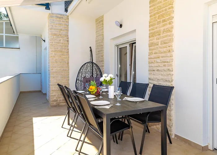 Appartement Sunny Sky - Pool & Parking - Vodice